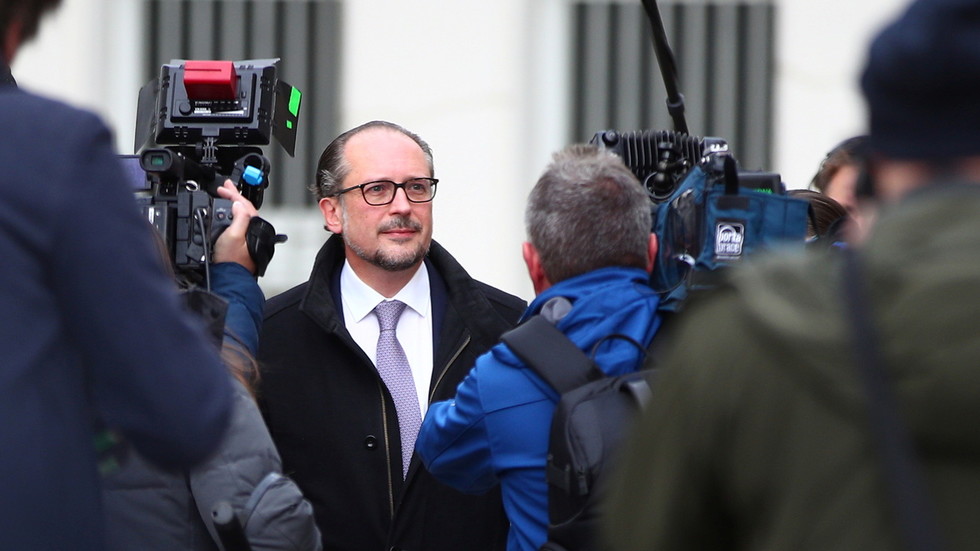 Austrian Chancellor Schallenberg stepping down