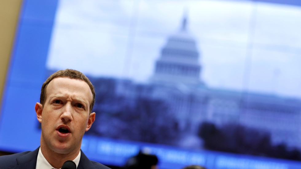 Not a free speech platform: Facebook declares it’s a ‘publisher’ & can censor whomever if wants, walking into legal trap