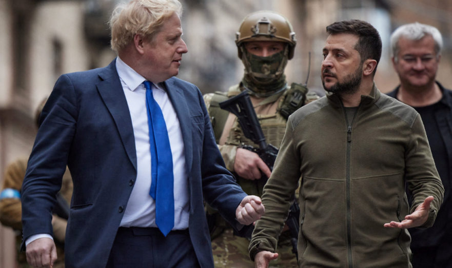 Telegraph: Джонсон планирует совершить прощальный визит в Киев