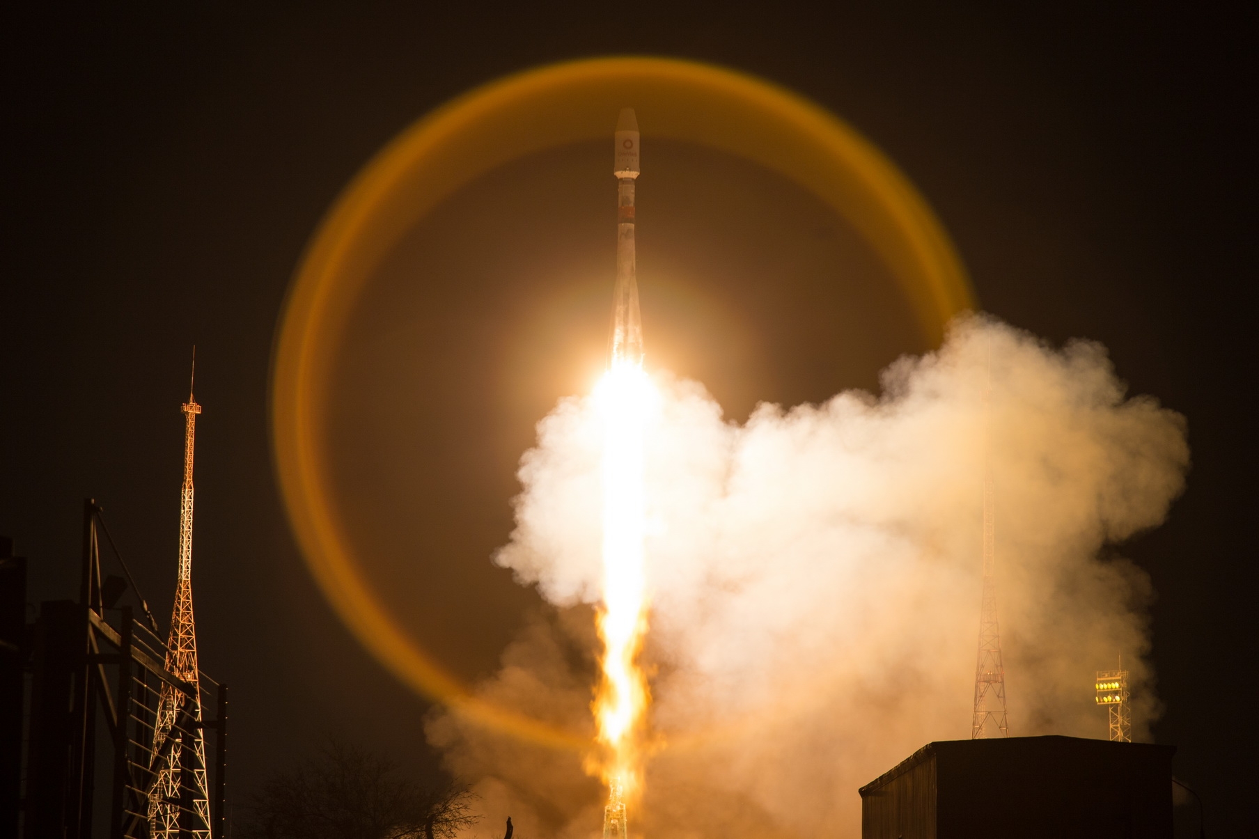 Russia Puts 34 OneWeb Satellites Into Orbit
