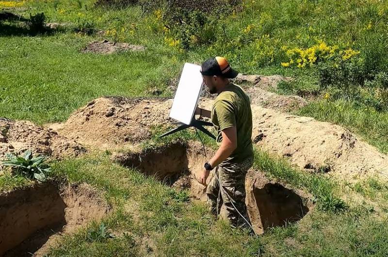 Американский миллиардер Илон Маск продолжит бесплатно предоставлять спутниковую связь для ВСУ