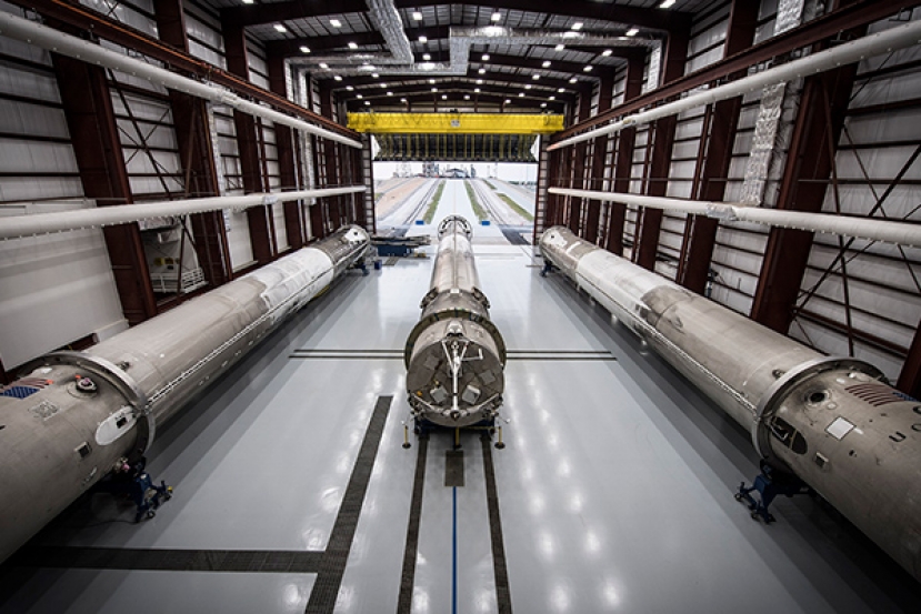 Вверх-вниз. SpaceX приготовился хоронить «Роскосмос»
