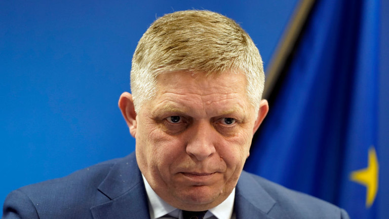 ‘It’s 2025, not 1939’ – Fico challenges EU’s warning against Moscow trip