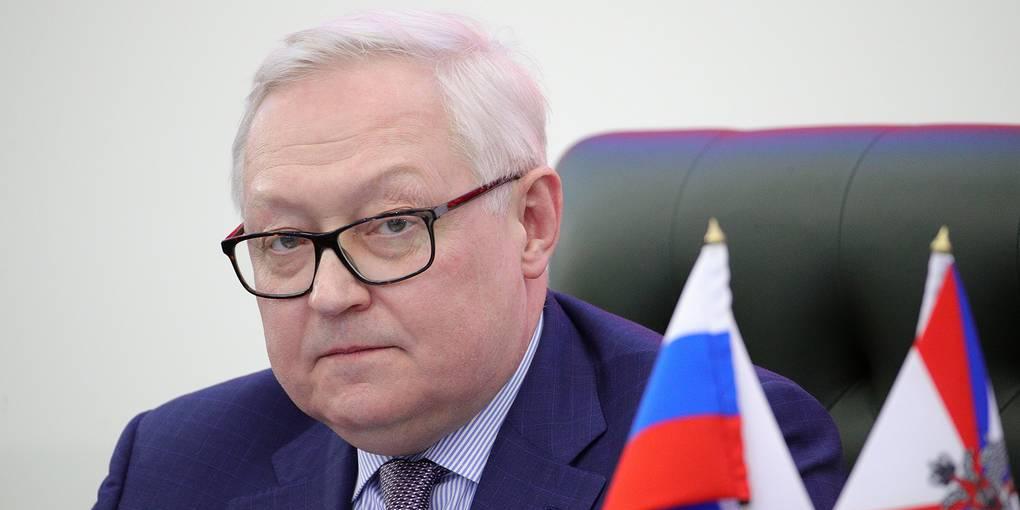 "Можем бомбить не только по курсу, но и по цели"