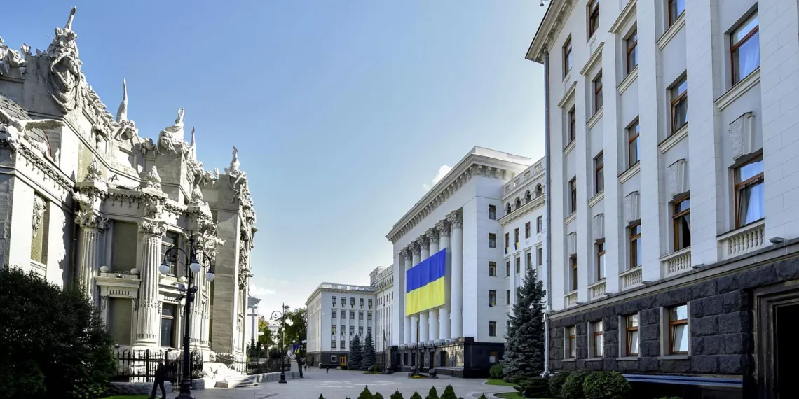 Украина подала заявку на ускоренное вступление в НАТО