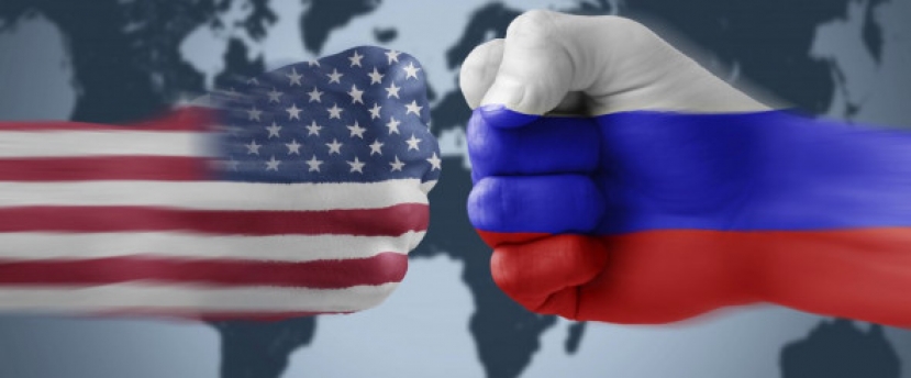 Кто с какой стороны истории?