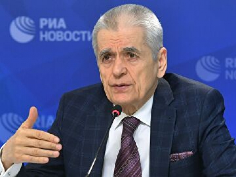 Оснований для паники из-за коронавируса нет, заявил Онищенко
