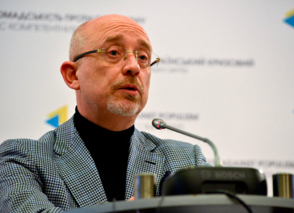 Глава Минобороны Украины не увидел военных угроз со стороны России