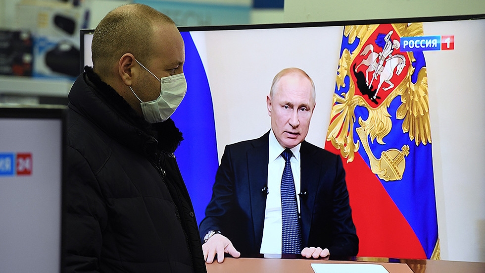 Holiday week, financial support for Covid-19 victims & taxes for rich: Putin lays out emergency virus plan