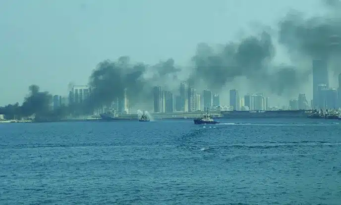 Хватит быть безропотными терпилами. Это финансовая пирамида на крови