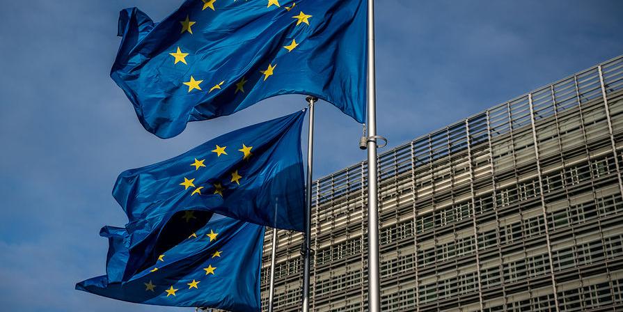 Европарламент засудит Еврокомиссию