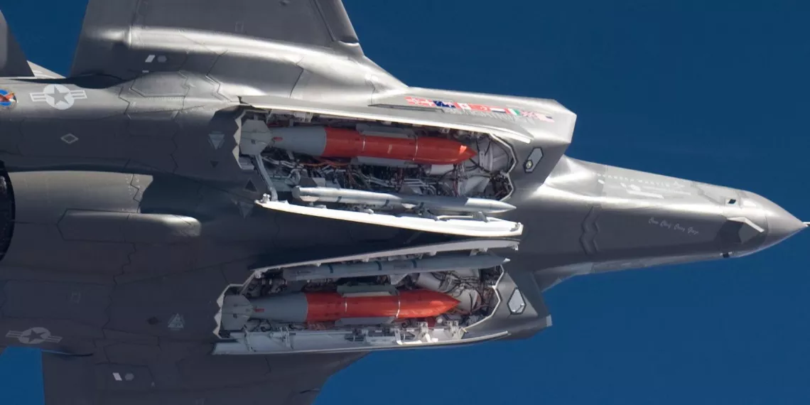 Пентагон объявил о модернизации главной ядерной бомбы США B61