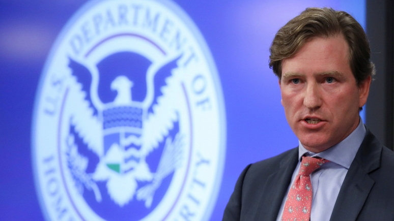 CNN: Трамп уволил директора Агентства по кибербезопасности за сомнения в фальсификации выборов