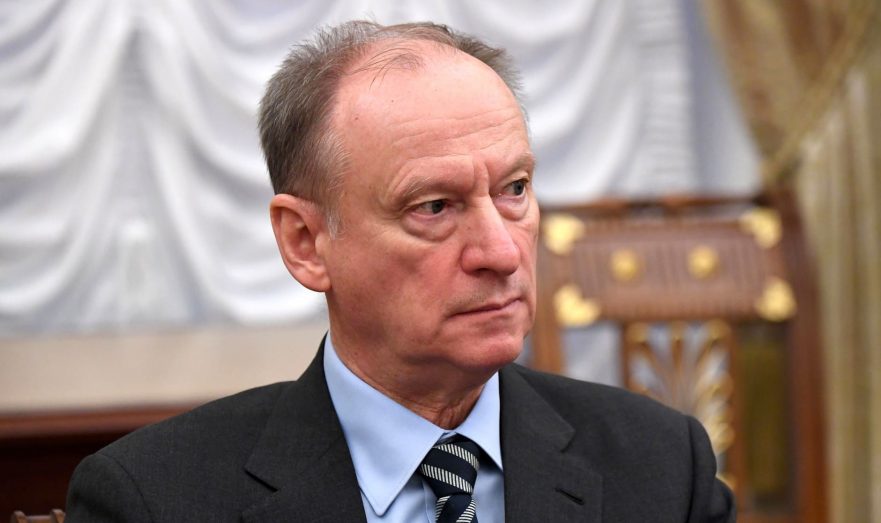 Патрушев призвал напоминать миру о последствиях ядерных испытаний Франции в Алжире