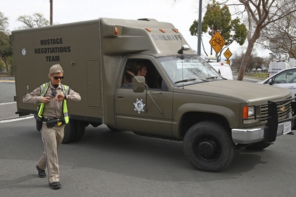 Убиты все захваченные мужчиной с синдромом войны заложники