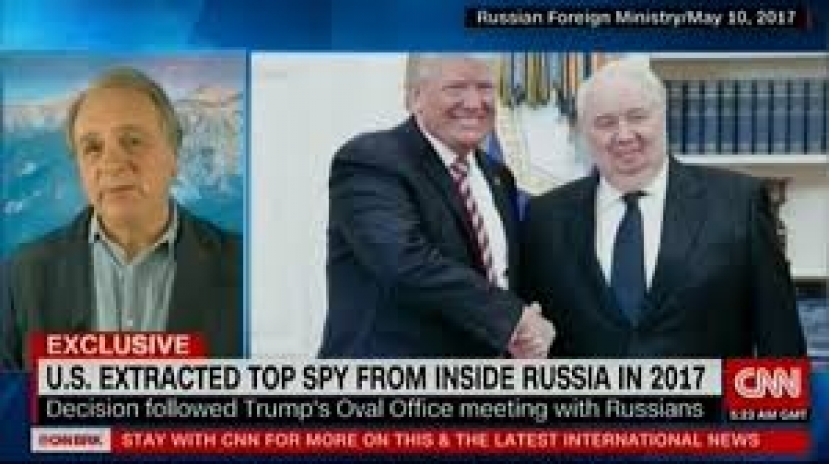 «Колоссальный провал»: экс-агент ЦРУ рассказал CNN о последствиях «эвакуации крота» в российском правительстве
