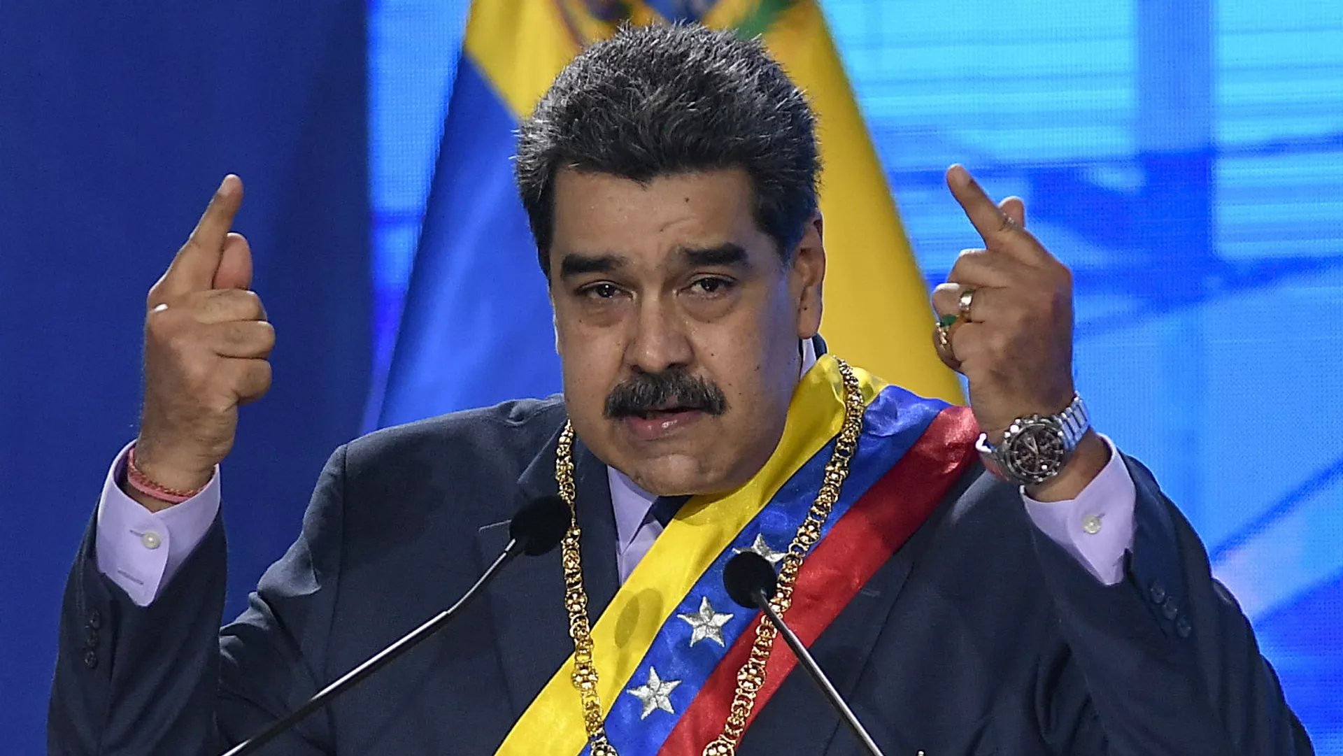 Maduro's Team Declares Victory in Venezuelan Presidential Election, Awaiting Official Data