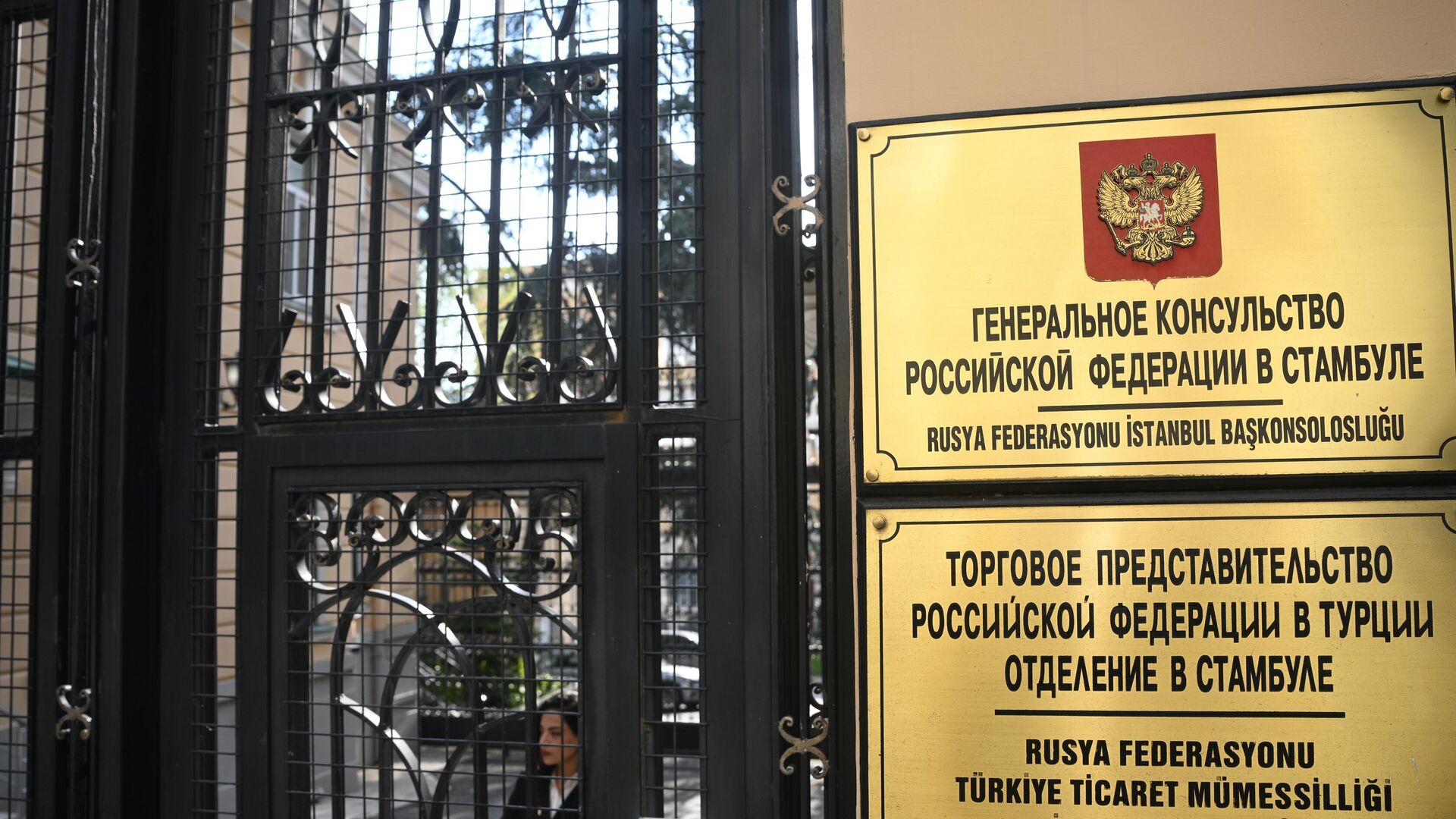 Война войной, а переговоры по расписанию. Украинцы летят в Вашингтон, а русские – в Стамбул