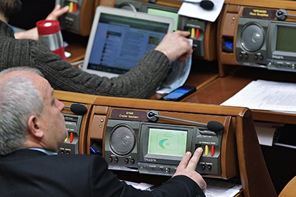 Рада приняла постановление об отпоре вооруженной агрессии России