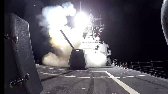 US and UK bomb 36 targets in Yemen
