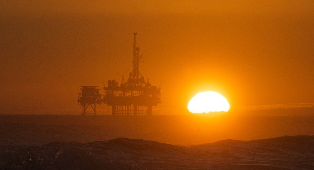 Uncertainty Around US Sanctions on Iran Adds $5-$7 to Oil Prices - Minister