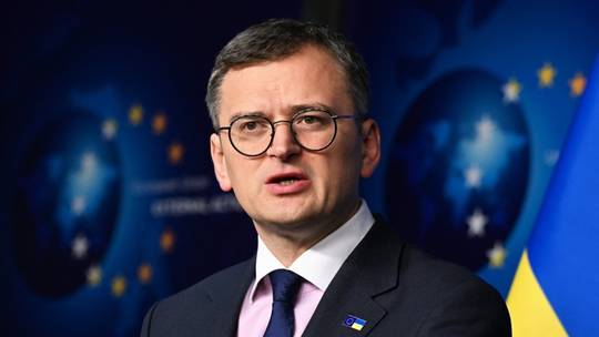 Ukraine has no plan B if US stops aid – foreign minister