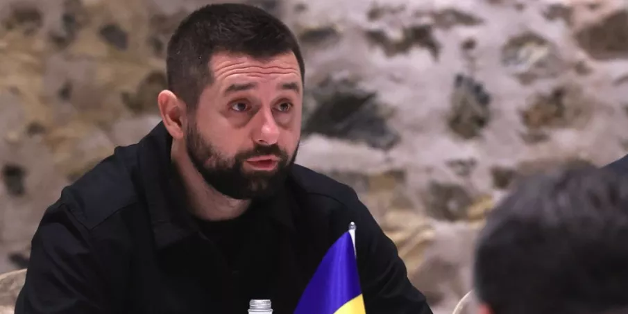 У Зеленского выдвинули новое условие переговоров с Россией: "добровольно передать ядерное оружие"