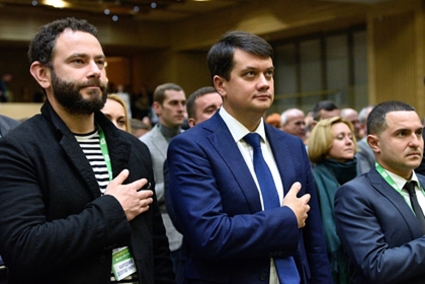 Украине предрекли дефолт