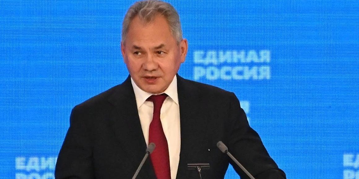 Шойгу поздравил десантников с Днем ВДВ