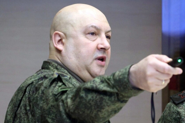 На пост главнокомандующего ВКС России вместо Сергея Суровикина назначен начальник Главного штаба ВКС, Виктор Афзалов