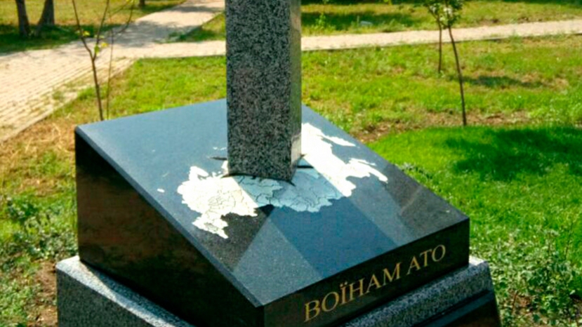 Пришли с мечом на окраину Киева: кому понадобился памятник воинам АТО в украинской столице