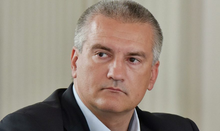 Аксёнов ввел режим ЧС после детонации боеприпасов в Крыму