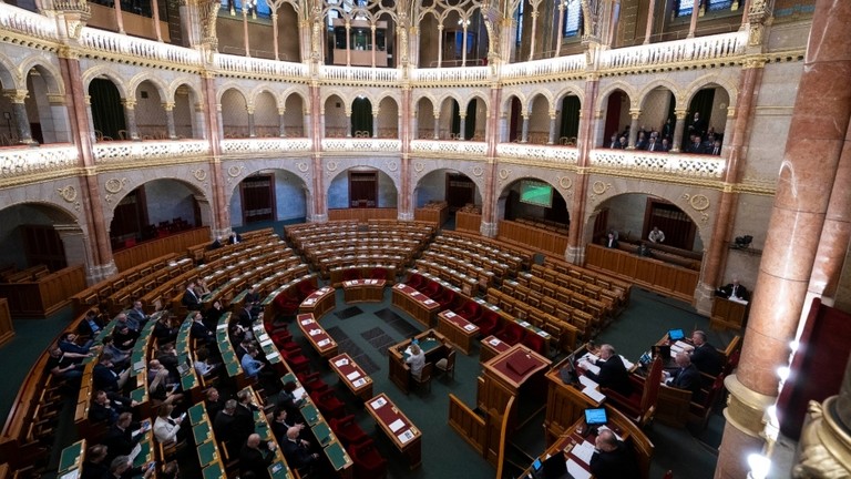 Orban’s party boycotts NATO expansion vote