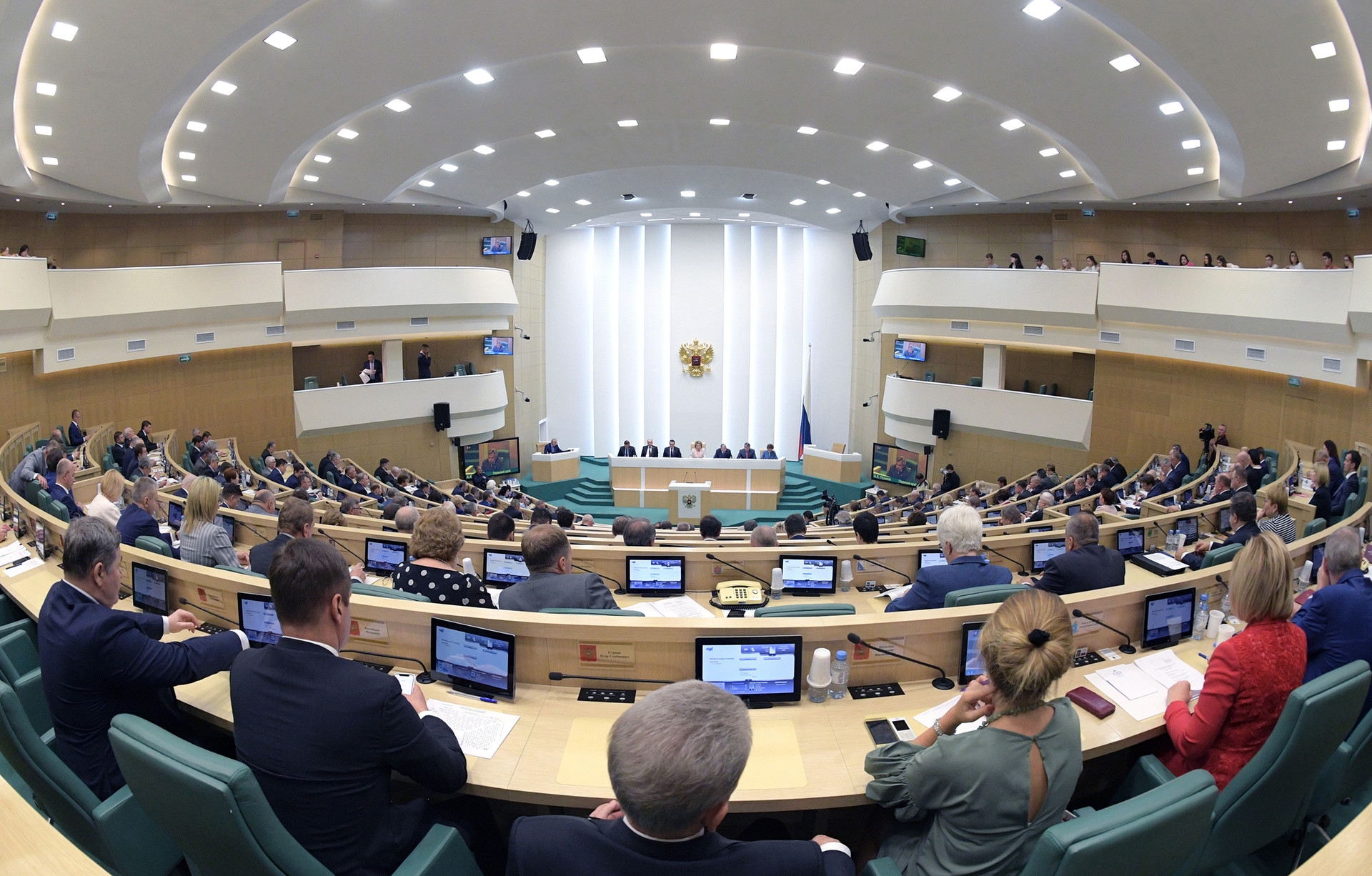 «Вынужденная и необходимая мера»: Совфед одобрил закон о приостановке ДРСМД