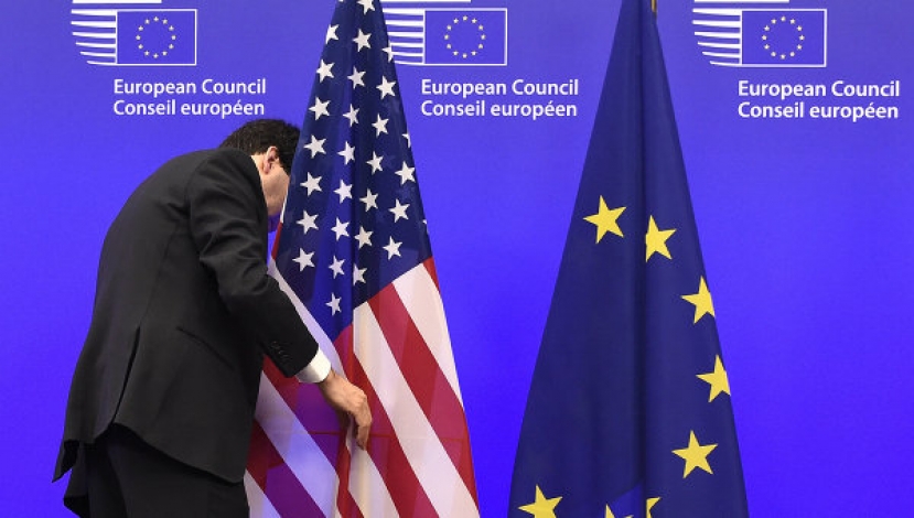Прогноз Eurasia Group: Европа порвет с США ради России и Китая