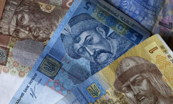 Премьер Украины заявил о вероятной отмене пенсий через 15 лет