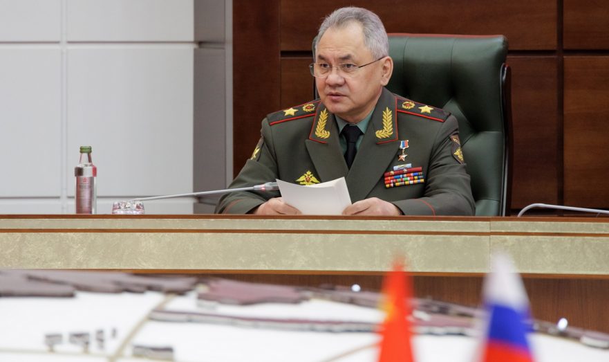 Шойгу утвердил список болезней, при которых нельзя служить в армии по контракту