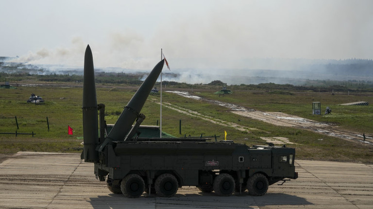 Putin makes missile announcement