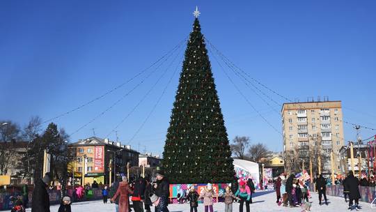 Russian cities cancel New Year celebrations