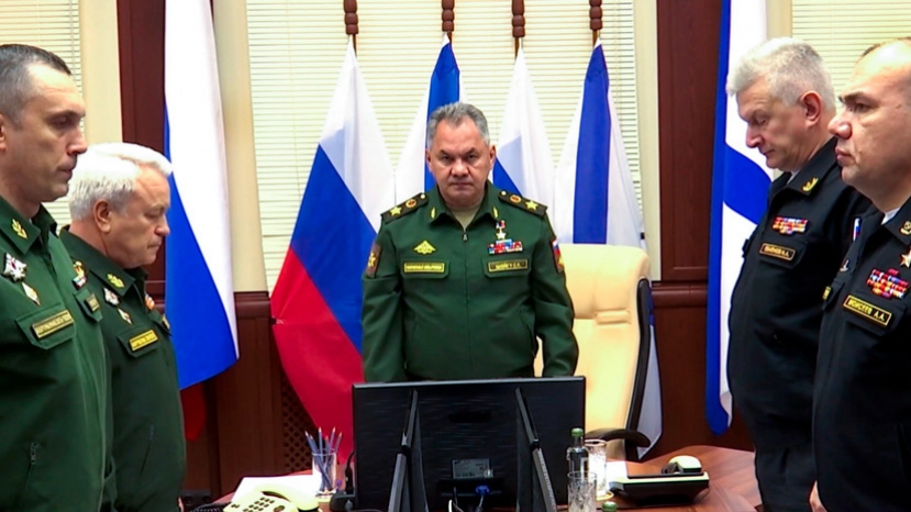 «Ценой своих жизней выполнили трудную задачу»: Шойгу — о героизме погибших подводников