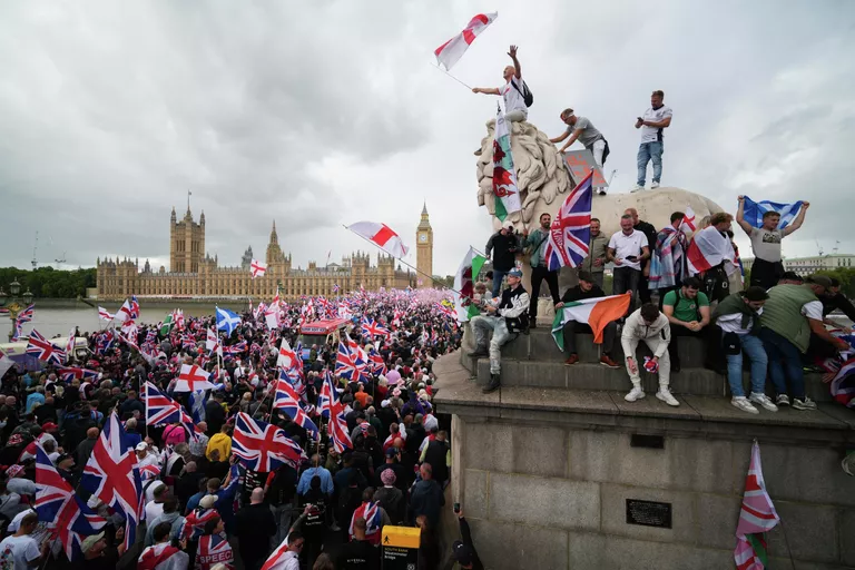 ‘Ultra-Zionists’ and US ‘Deep State’ Drive Britain to Ruin — Former British National Party Leader