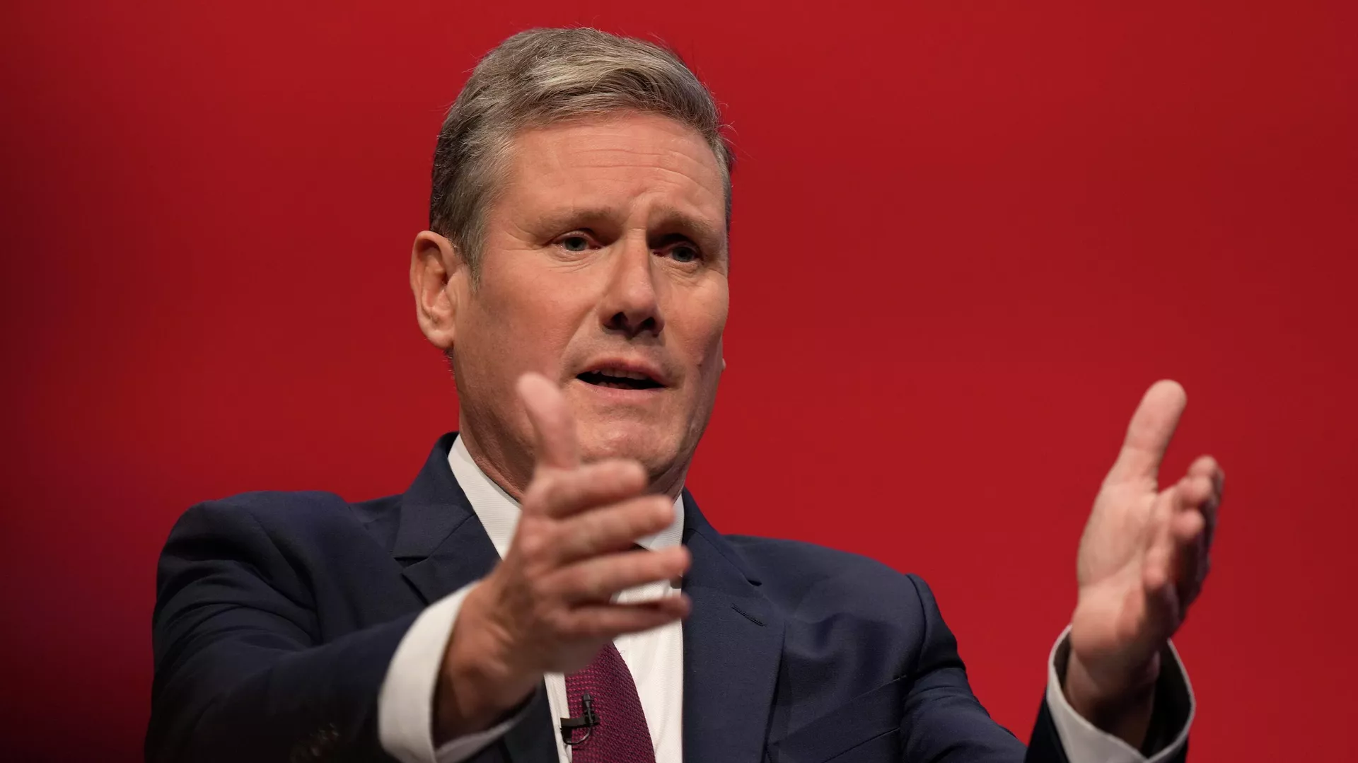 UK Military Officials Call Starmer's Plans for Ukraine 'Political Theatre'
