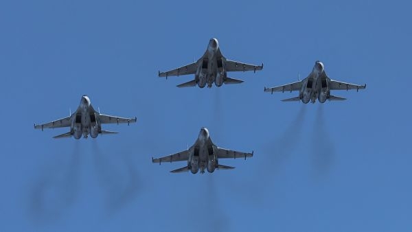 ВВС США заявили о "перехвате" российских Ту-95 и Су-35 в районе Аляски