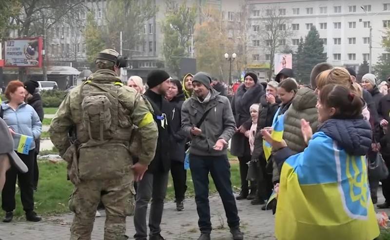 После «радостной встречи» в Херсоне оставшихся в городе мужчин начали подвергать мобилизации в ряды ВСУ