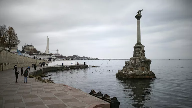 Развозжаев рассказал о восстановлении электричества в Севастополе