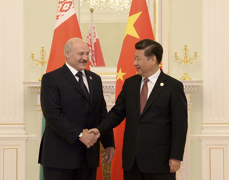 Лукашенко хочет обсудить с Си Цзиньпином сотрудничество в ракетостроении