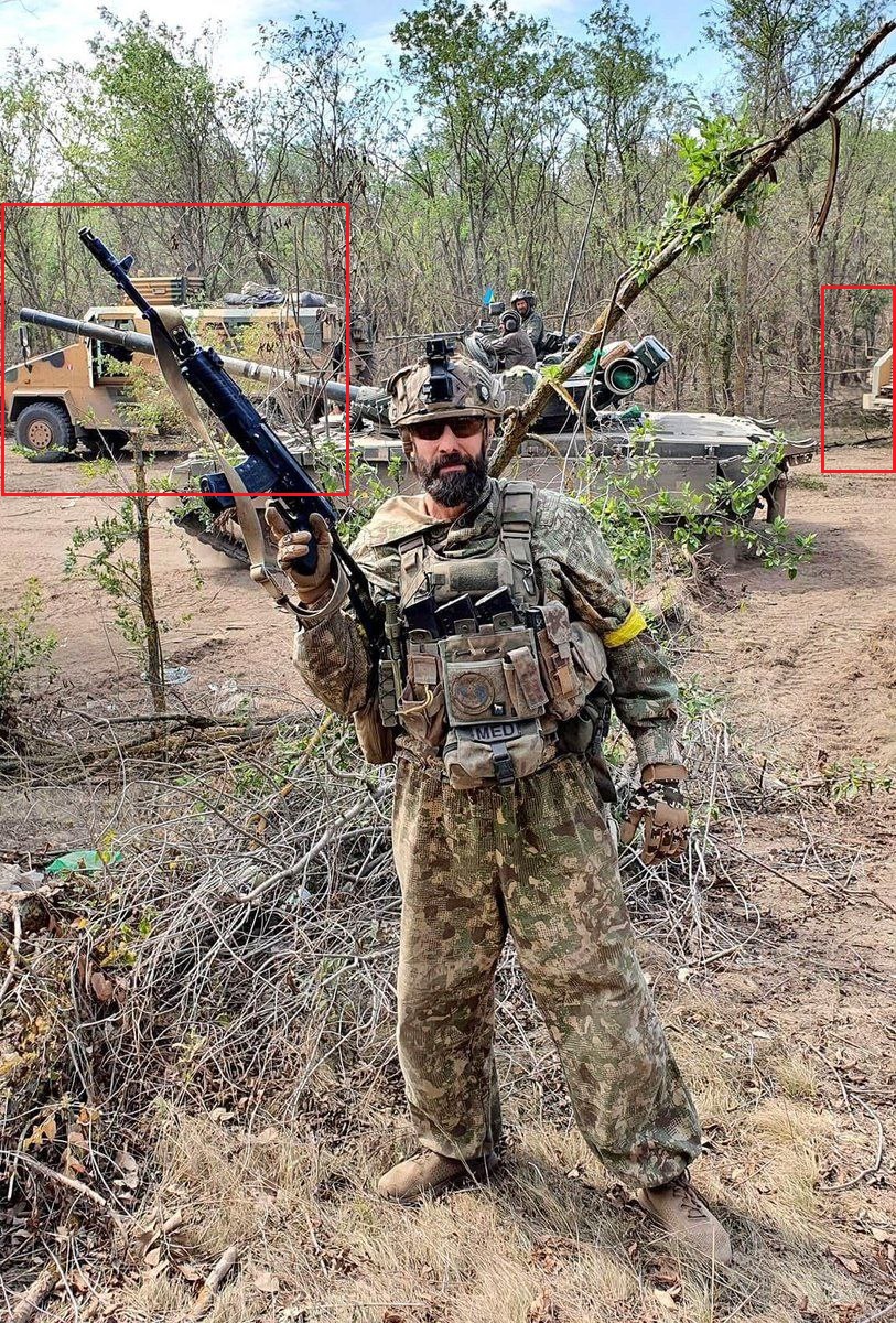 Колонна турецкой бронетехники и танков замечена движущейся в направлении Херсонской области
