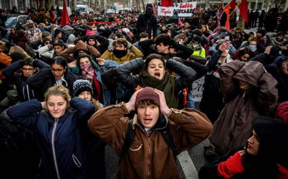 Красный Лион