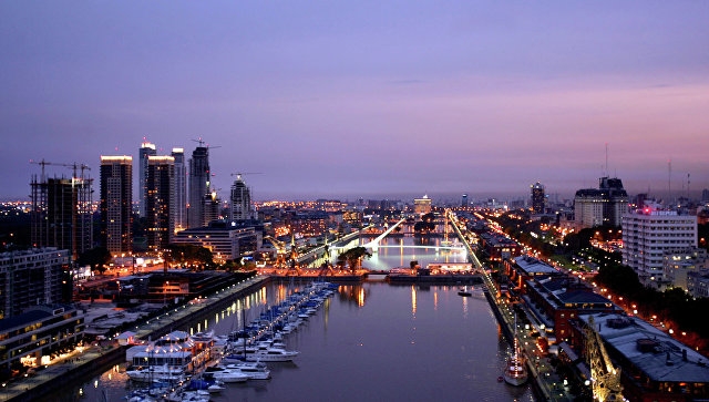 С бывшего президента Аргентины сняли обвинения в торговле оружием