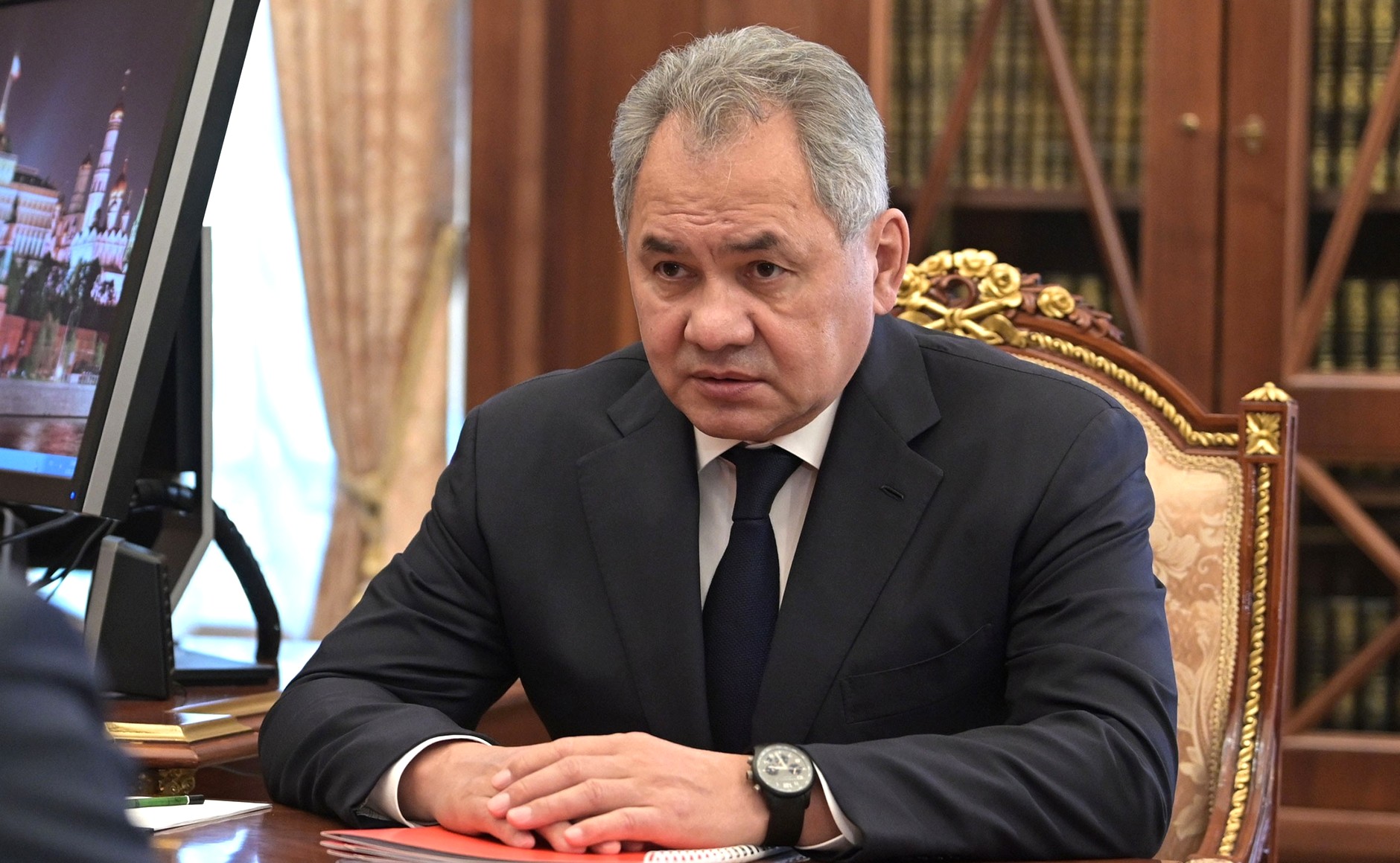 Шойгу предупредил о риске полномасштабной войны на Ближнем Востоке